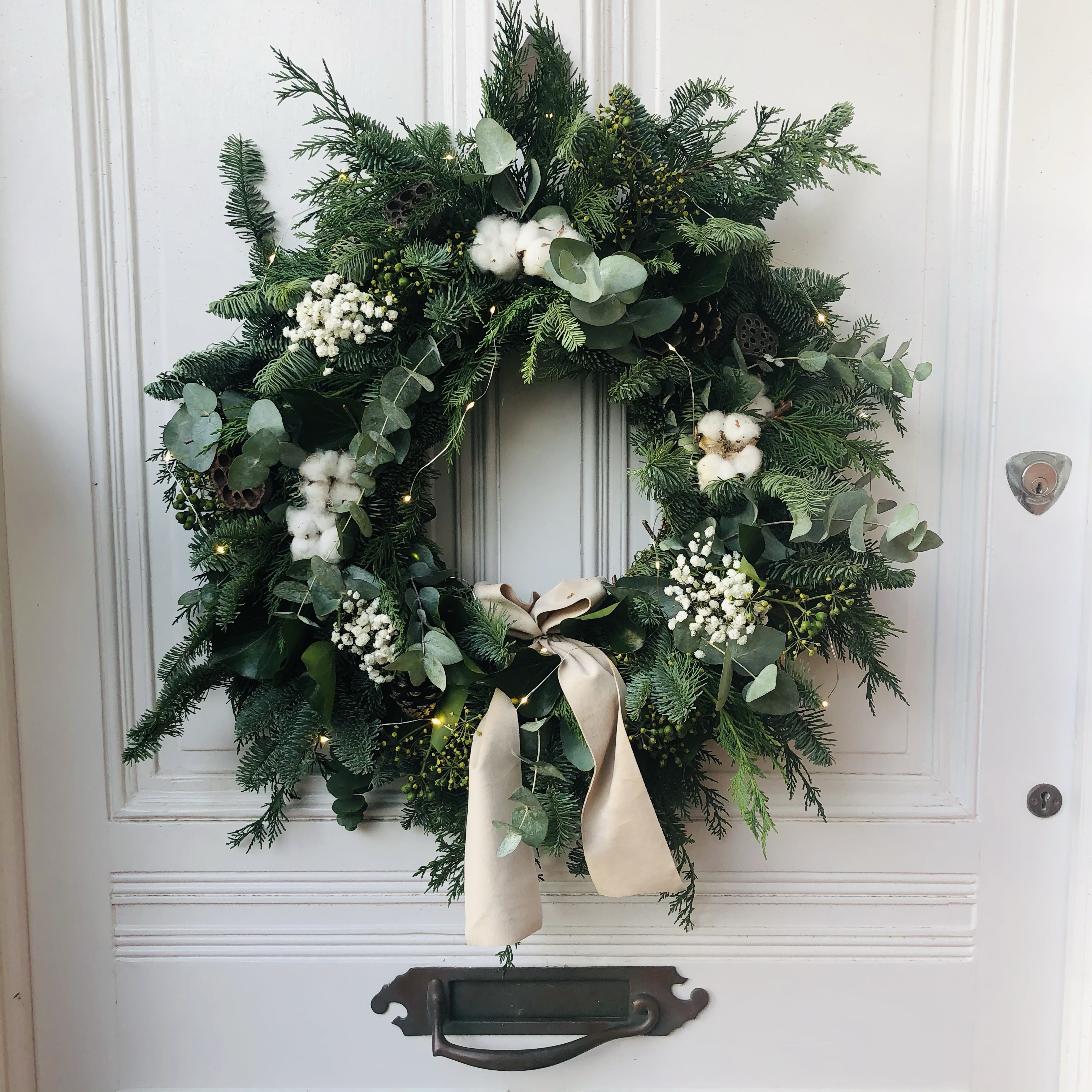 Make a Christmas Wreath